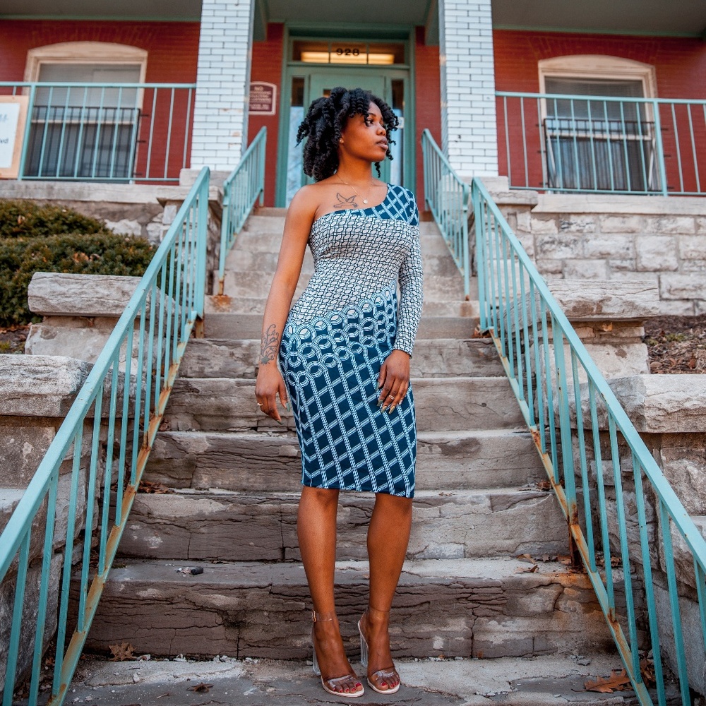 One Shoulder Blue Printed Body Con dress